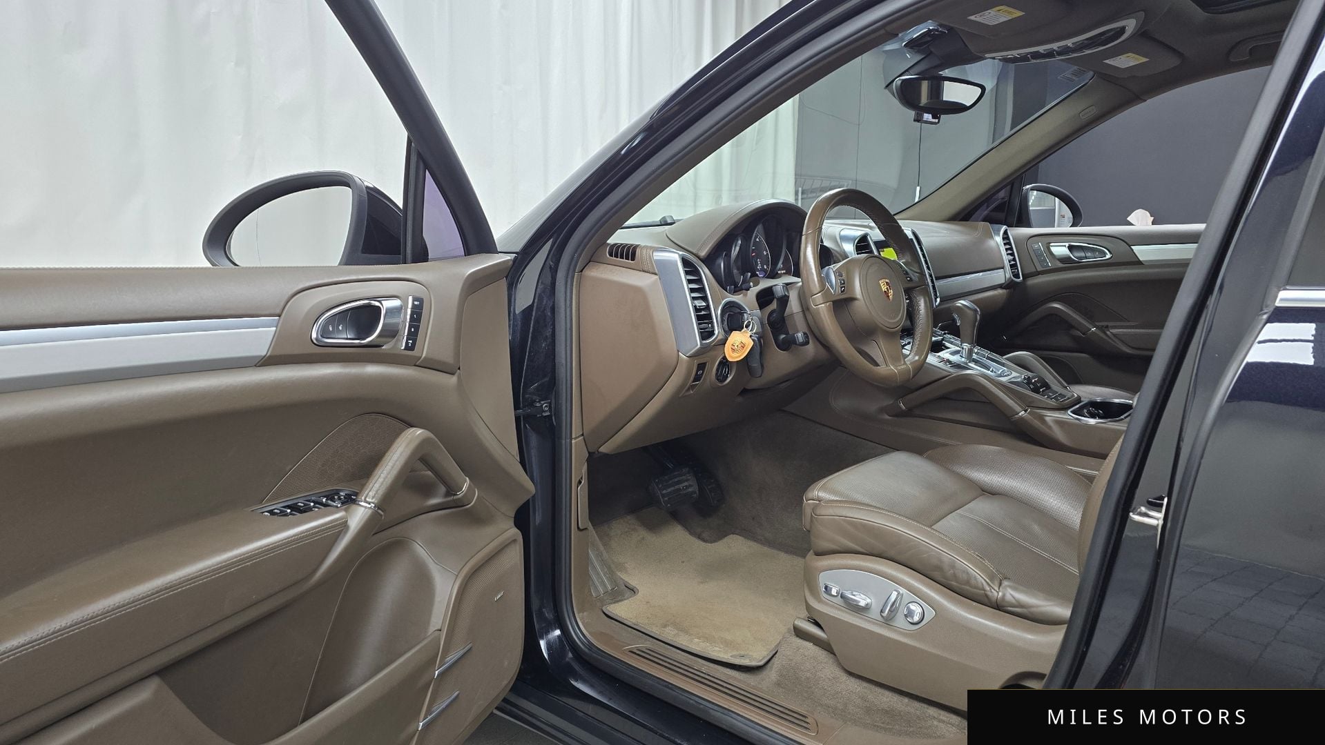 Porsche 카이엔 2013 — миниатюра 11