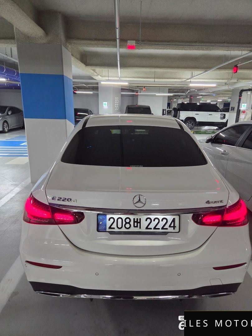 Mercedes-Benz E-Class W213 2022 — миниатюра 3