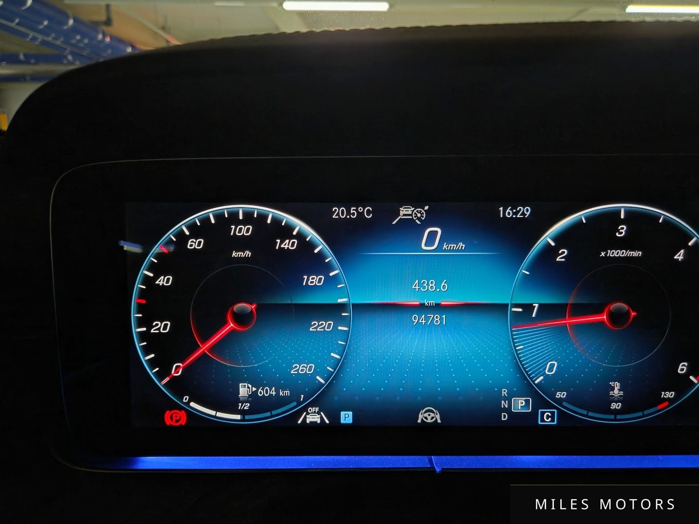 Mercedes-Benz E-Class W213 2022 — миниатюра 7