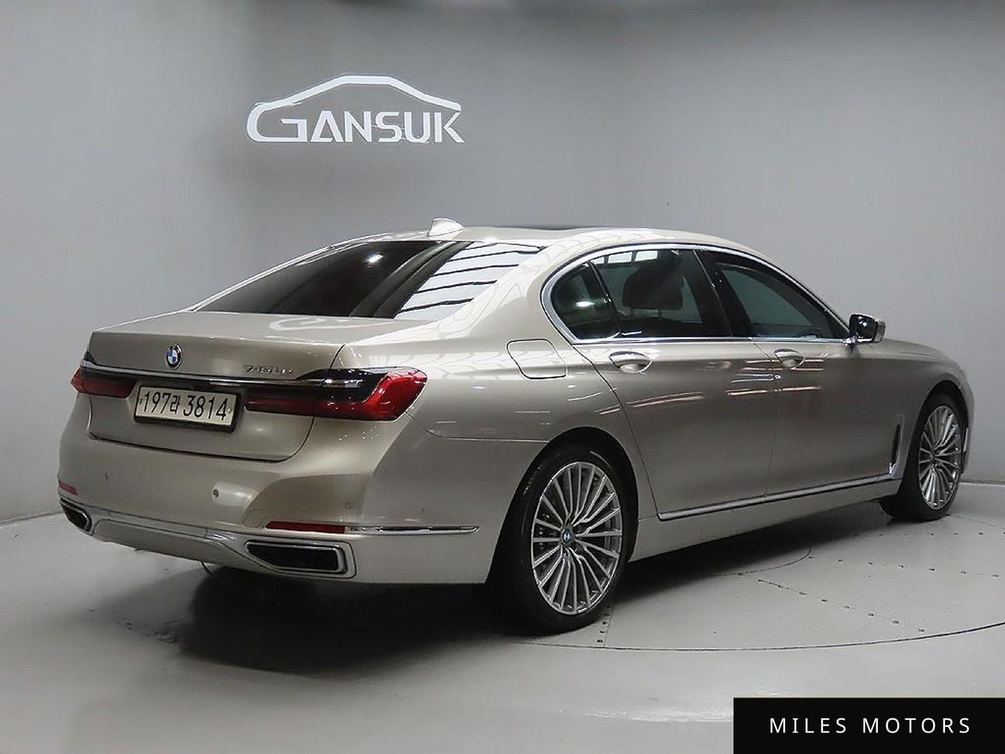 BMW 7 Series (G11) 2021 — миниатюра 4