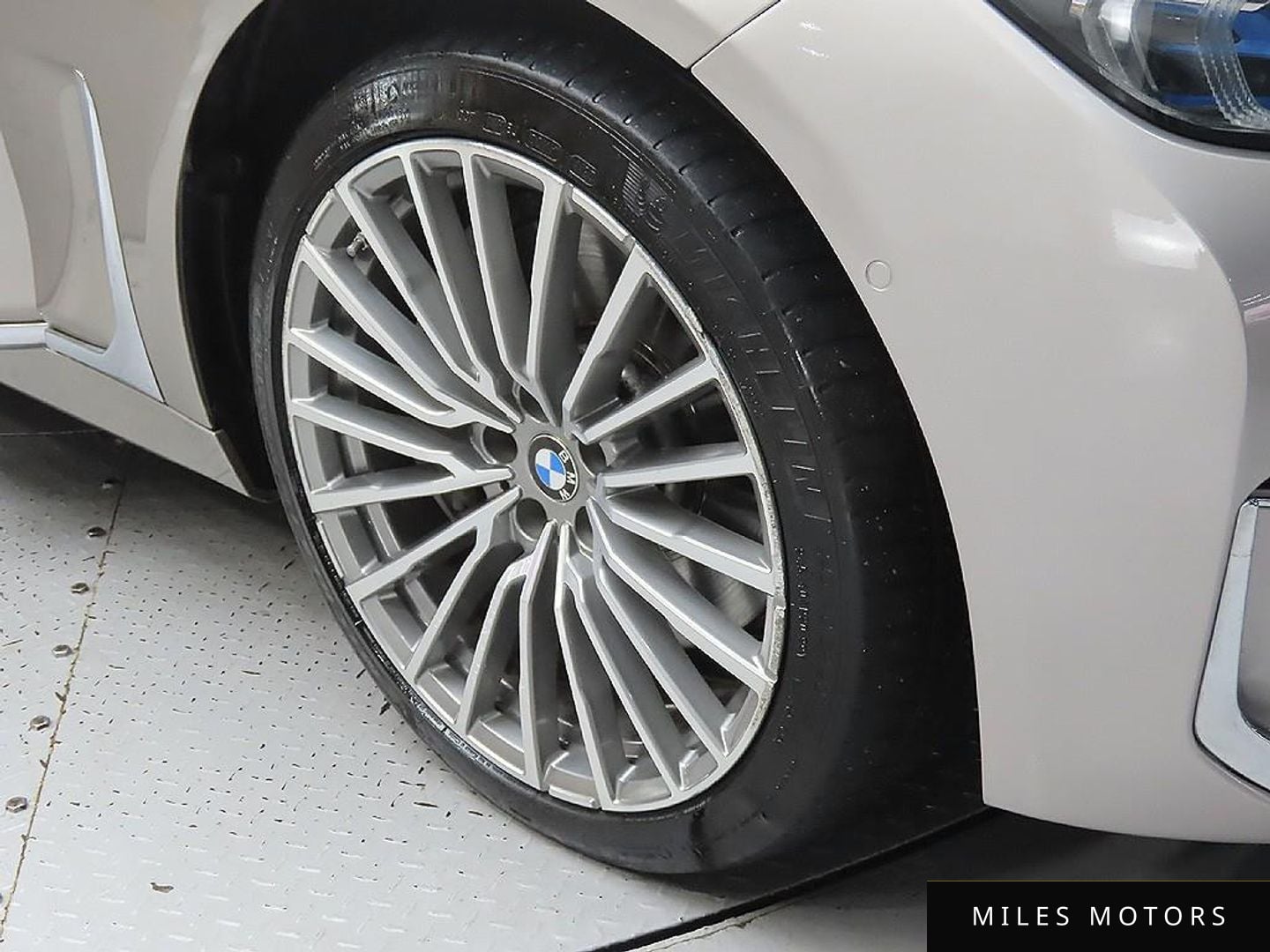 BMW 7 Series (G11) 2021 — миниатюра 5