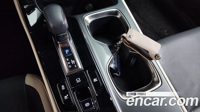 Лексус NX350h 2024 — миниатюра 8