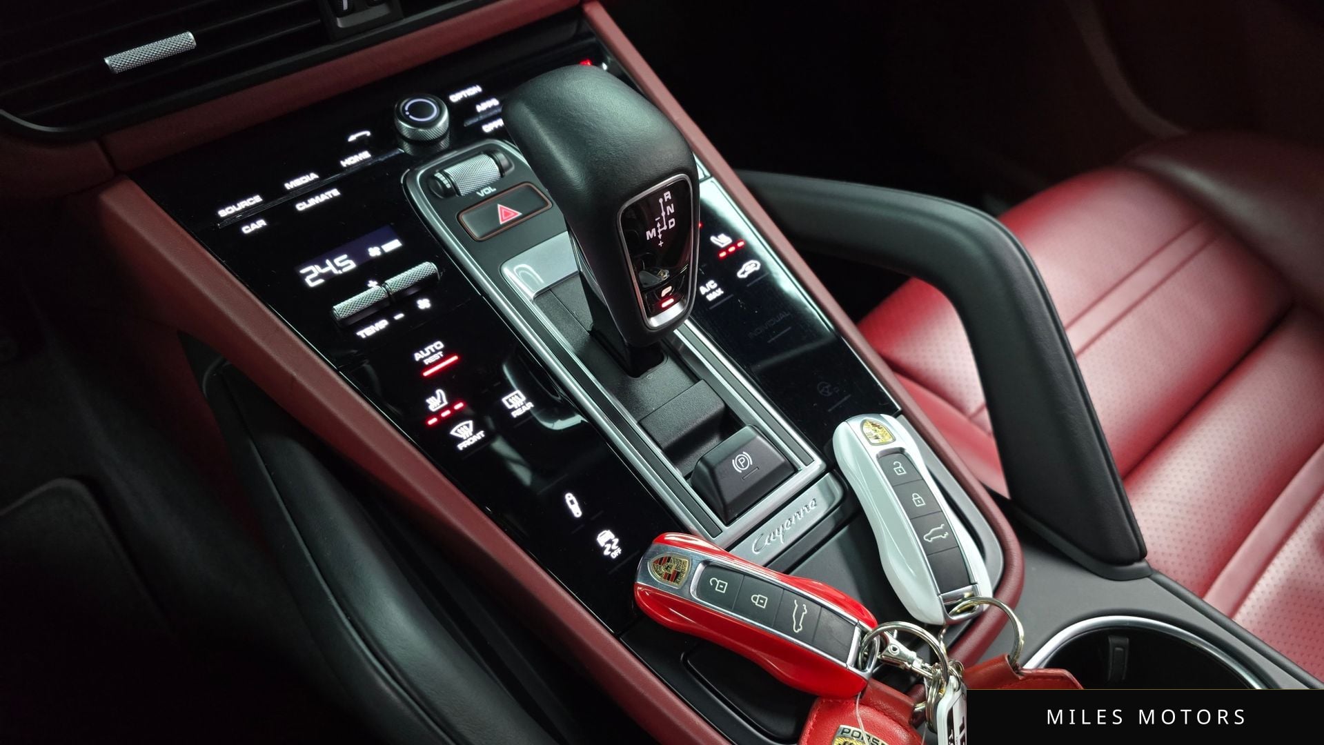 Porsche Cayenne 2020 — миниатюра 9
