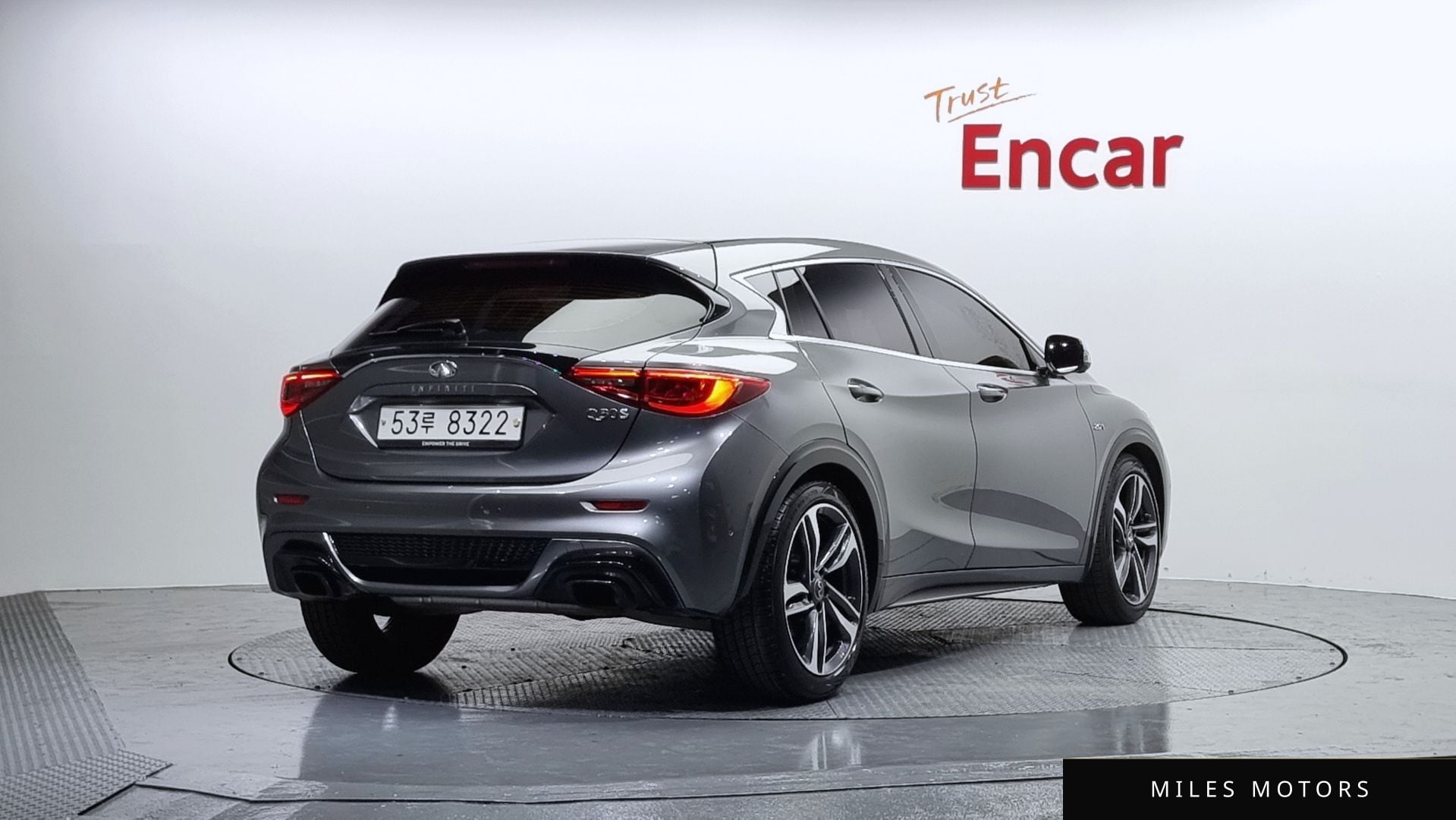 Infiniti Q30 2017 — миниатюра 2