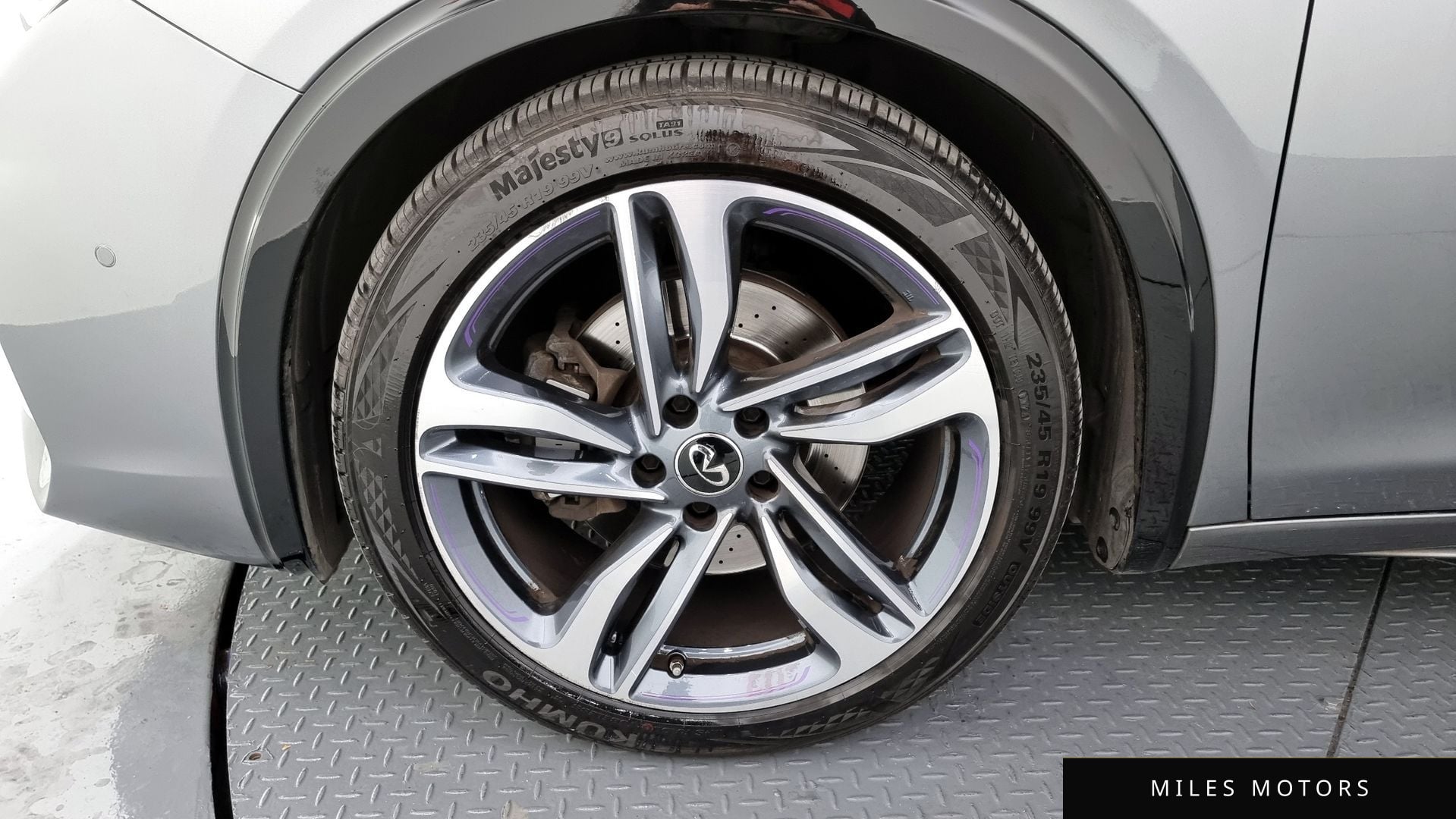 Infiniti Q30 2017 — миниатюра 5