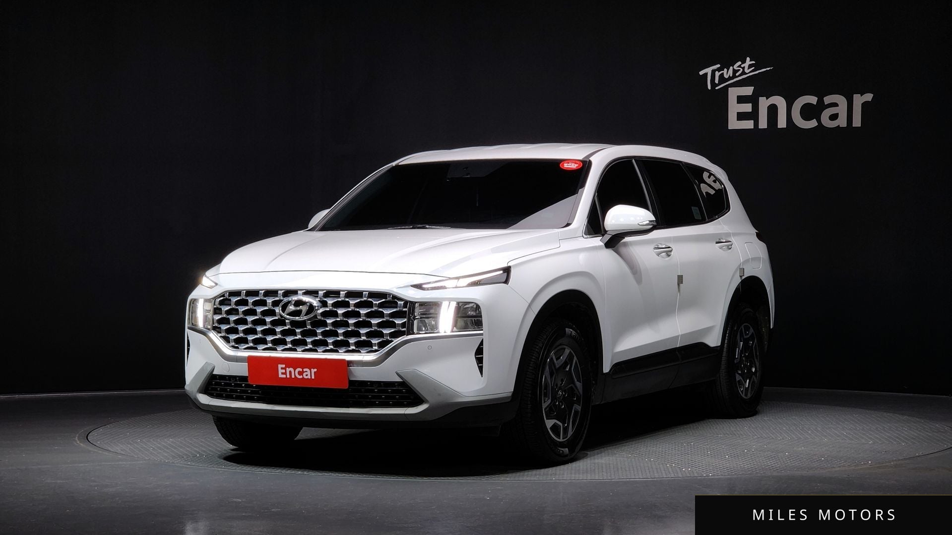 Hyundai Santafe 2022 — фото 1 из 12