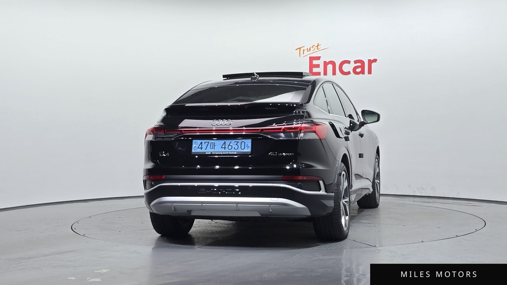Audi Q4 e-tron 2022 — миниатюра 4