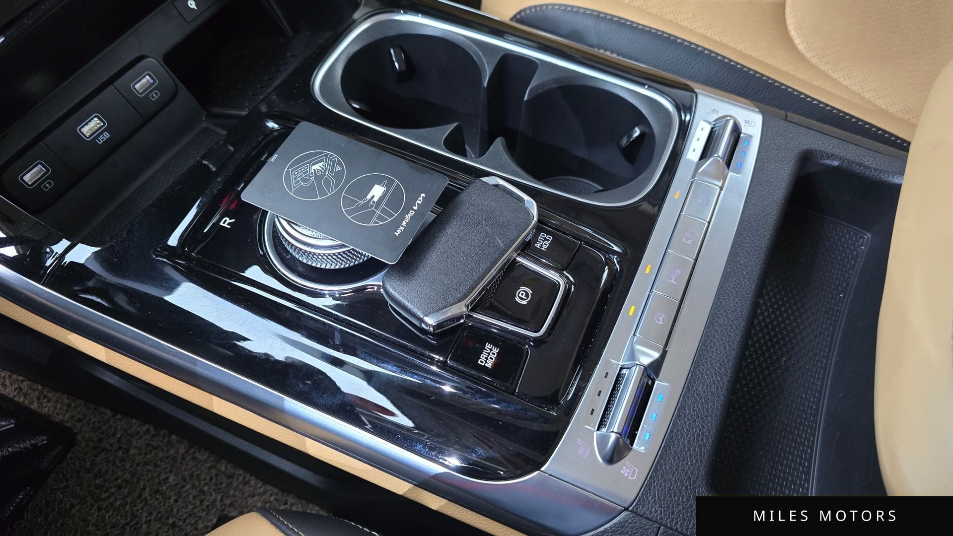 Kia Carnival 2022 — миниатюра 9