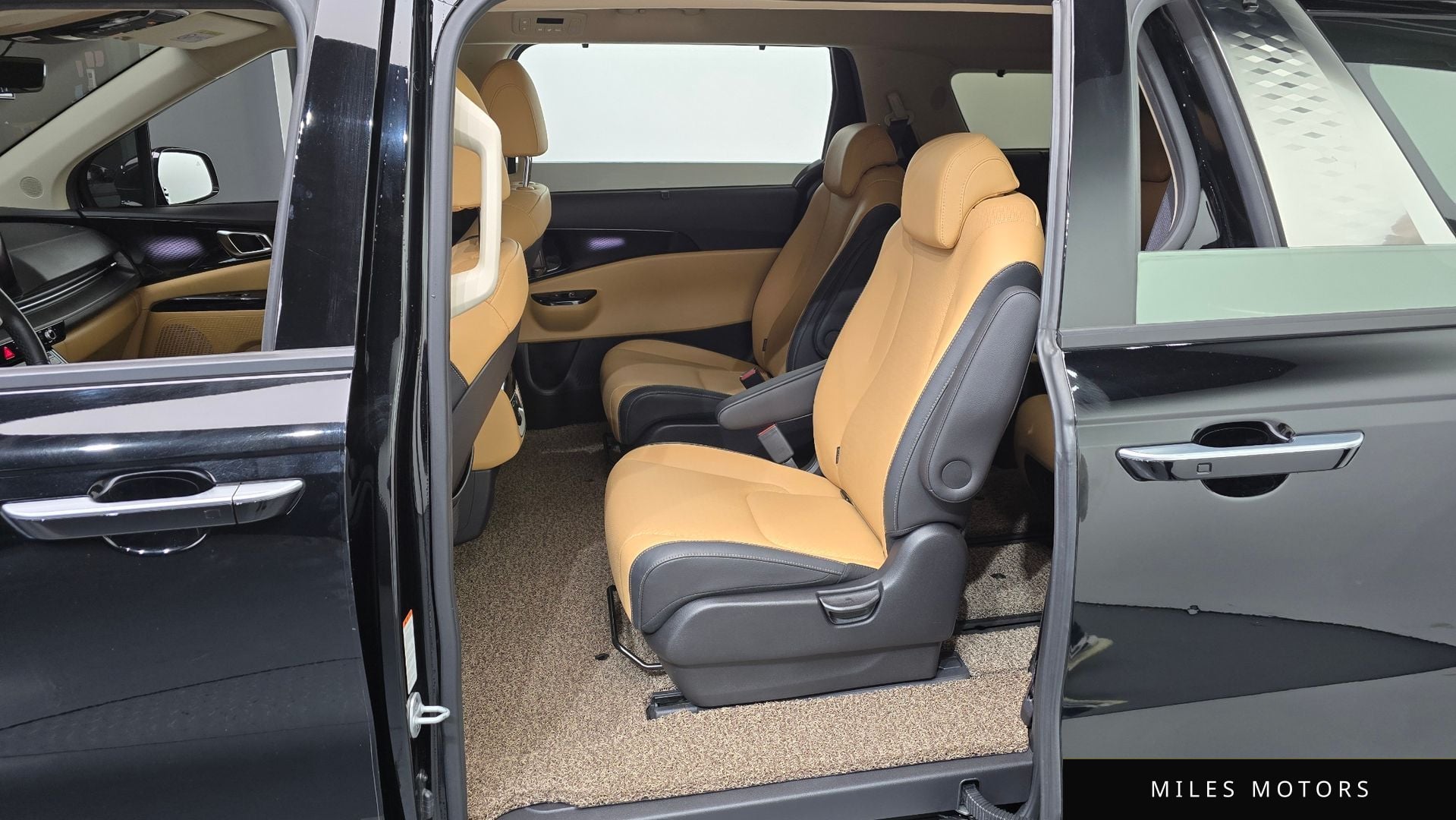 Kia Carnival 2022 — миниатюра 11