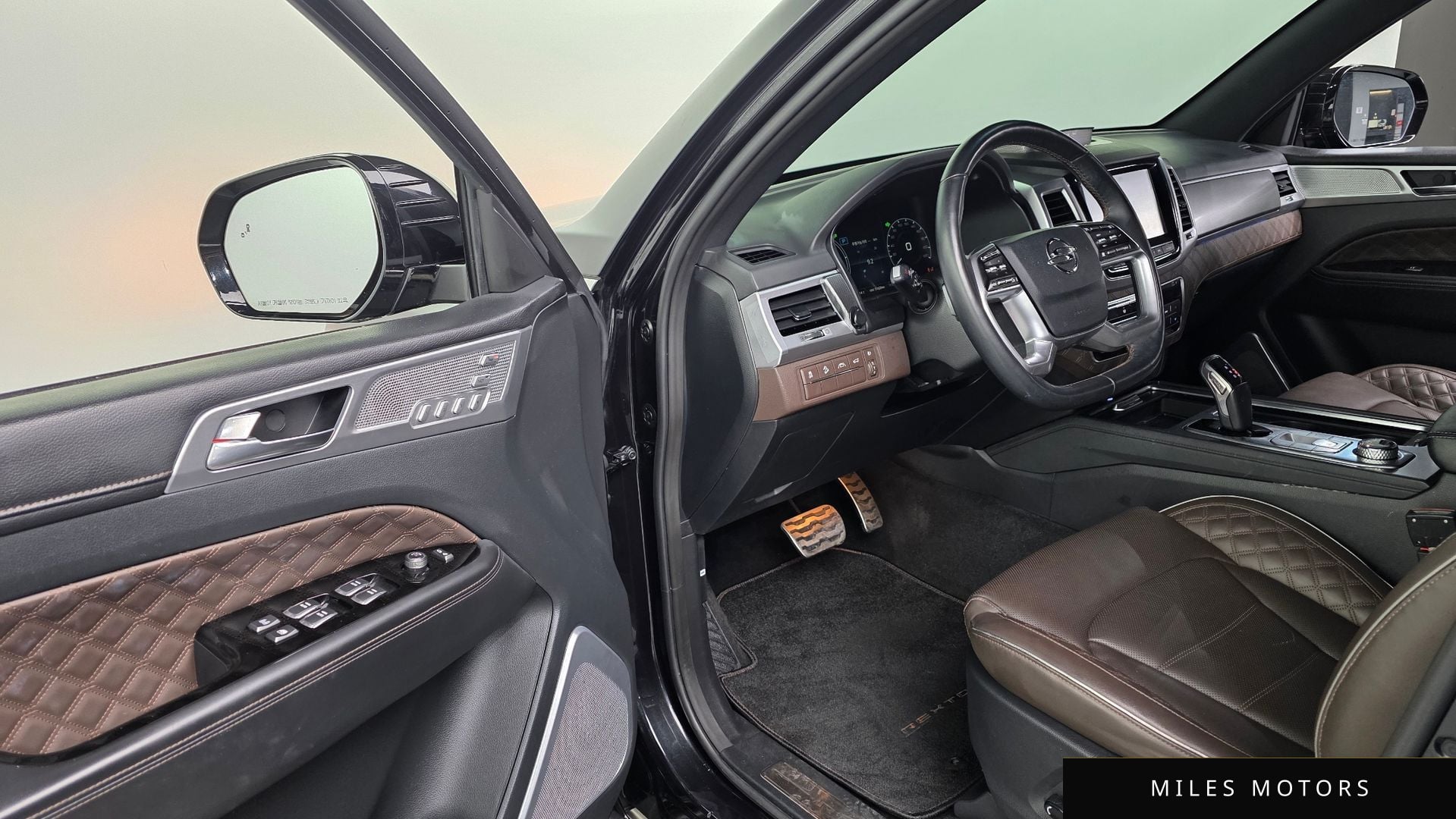 KG Mobility Rexton 2022 — миниатюра 11