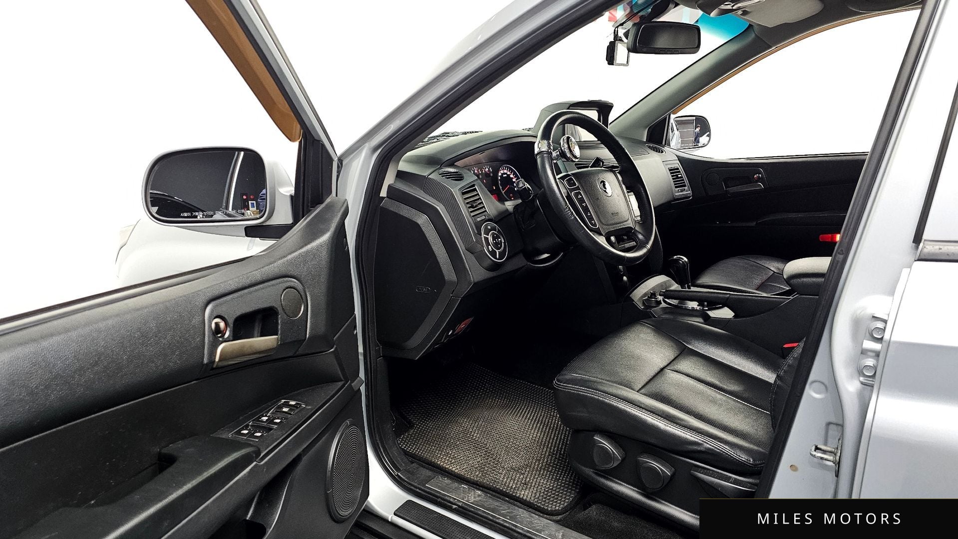 KG Mobility KORANDO 2015 — миниатюра 11