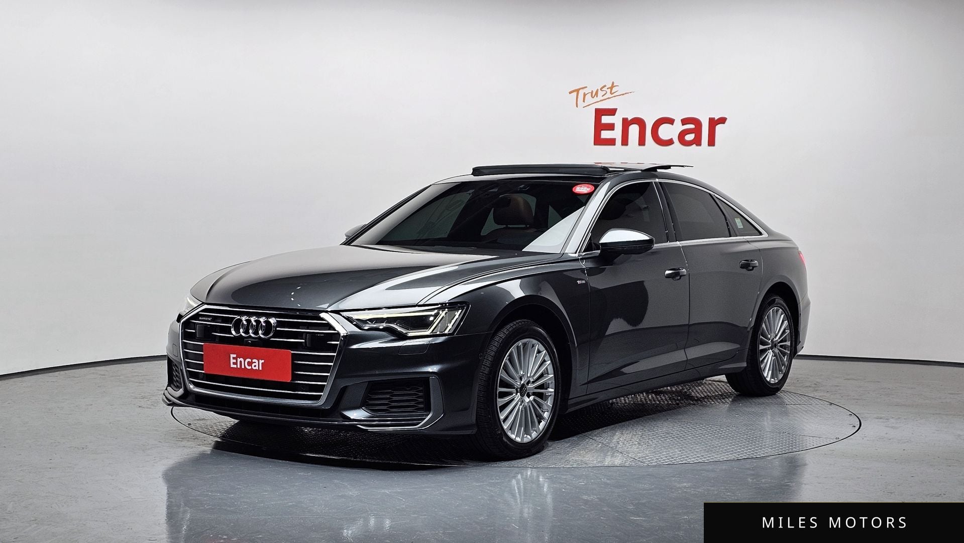 Audi A6 (C8) 2021 — фото 1 из 12