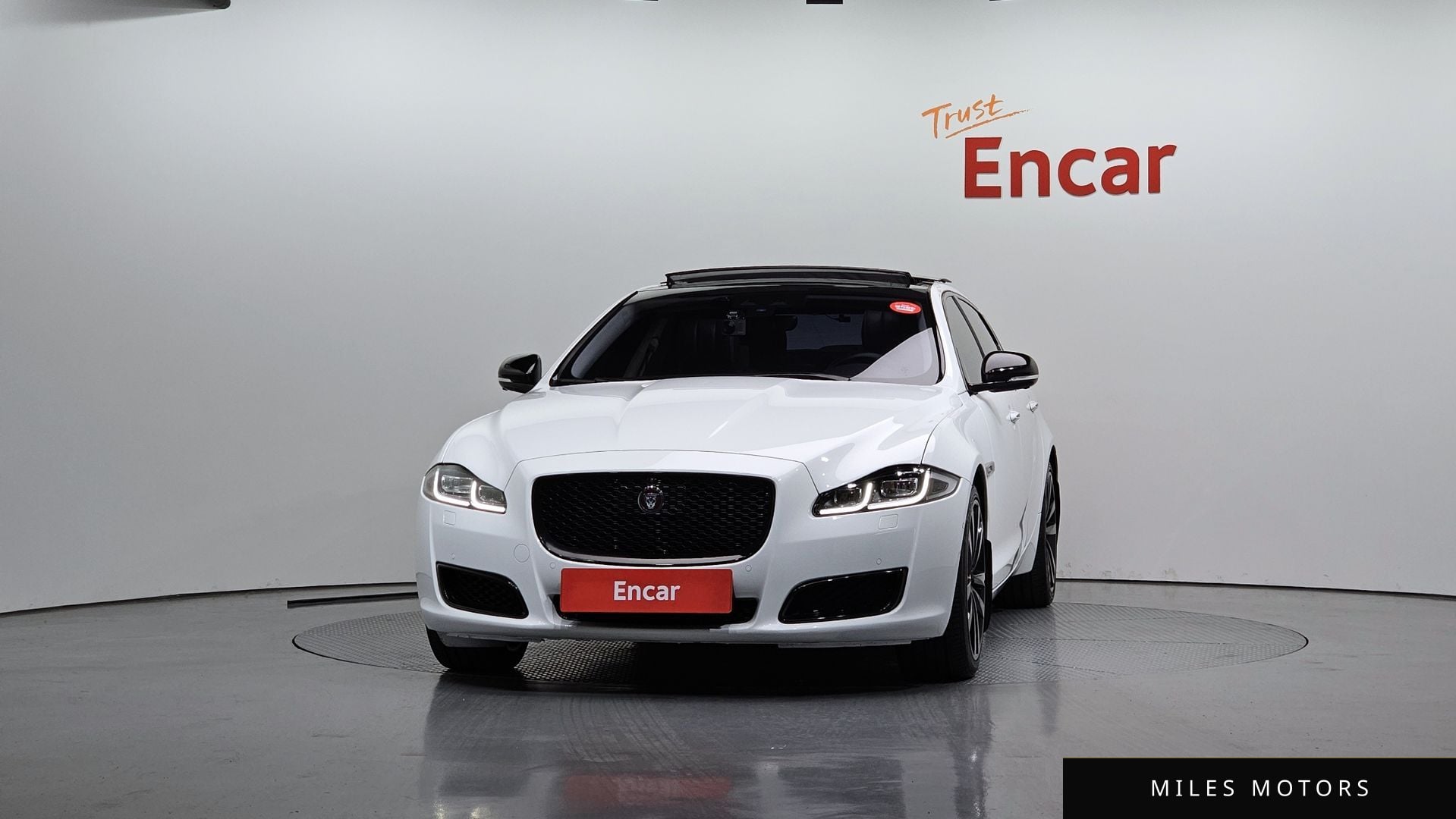Jaguar All New XJ 2019 — миниатюра 3