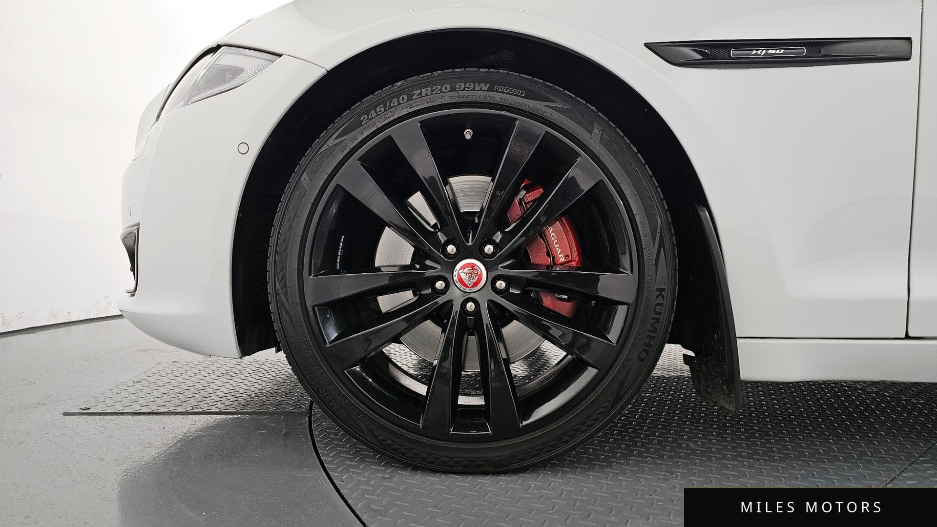 Jaguar All New XJ 2019 — миниатюра 5