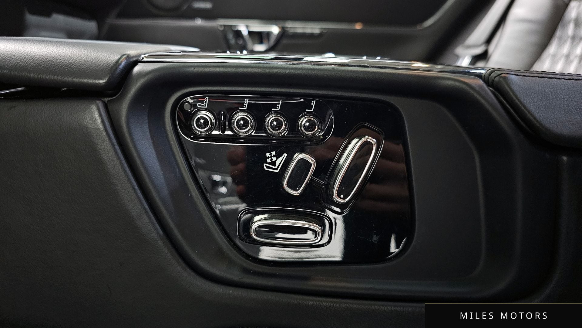 Jaguar All New XJ 2019 — миниатюра 18