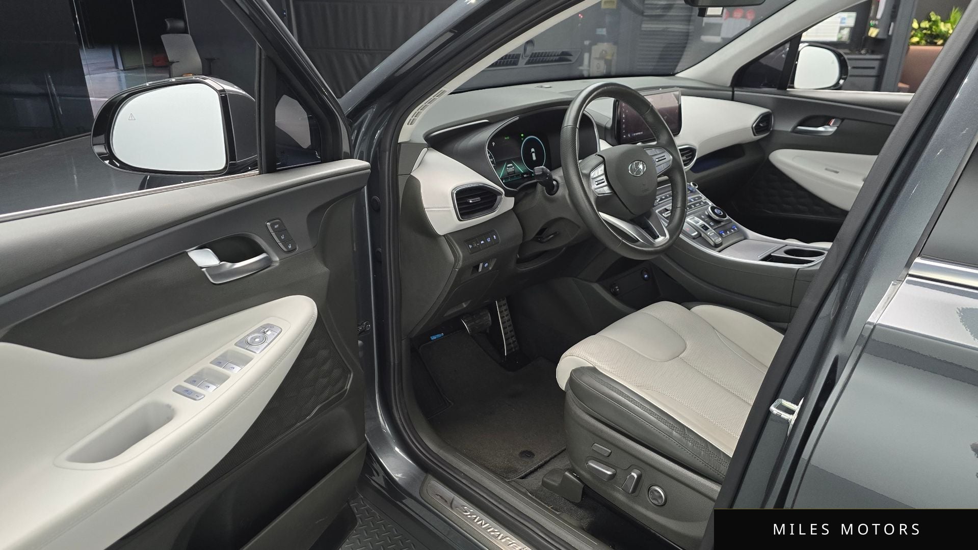 Hyundai Santafe 2022 — миниатюра 11