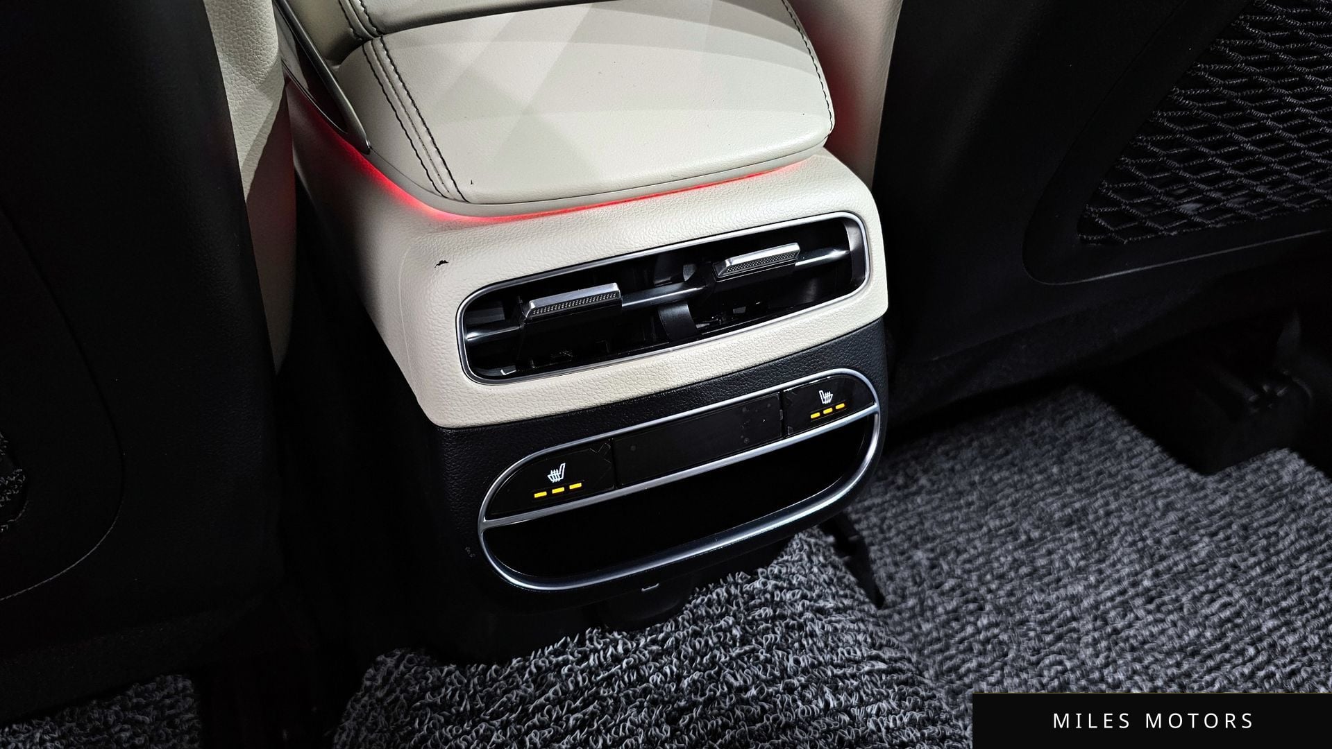 Genesis GV70 2023 — миниатюра 19