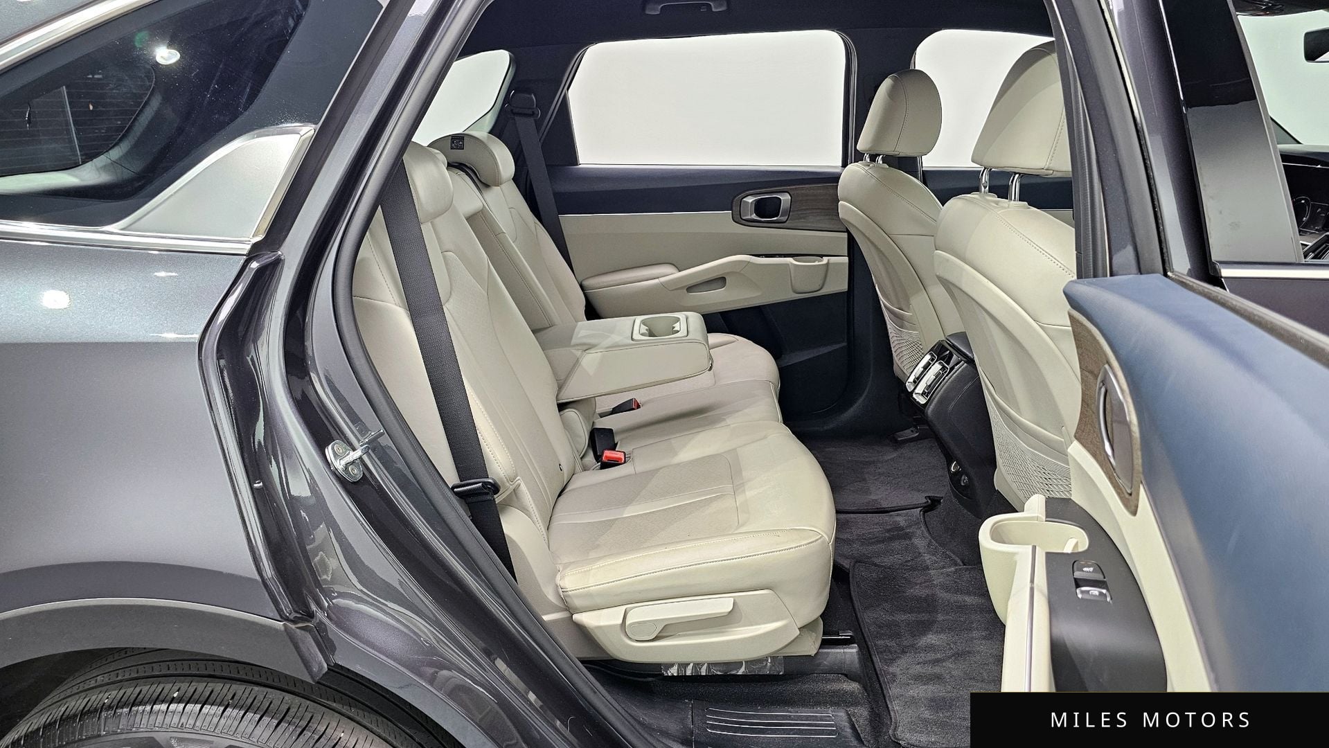 Kia Sorento 2022 — миниатюра 11