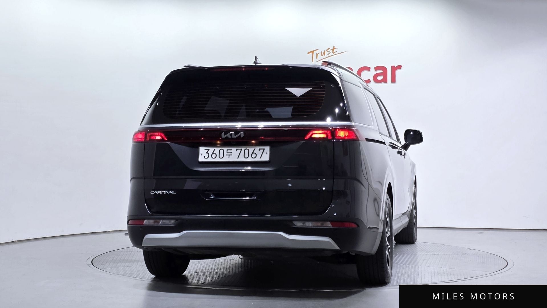 Kia Carnival 2023 — миниатюра 4