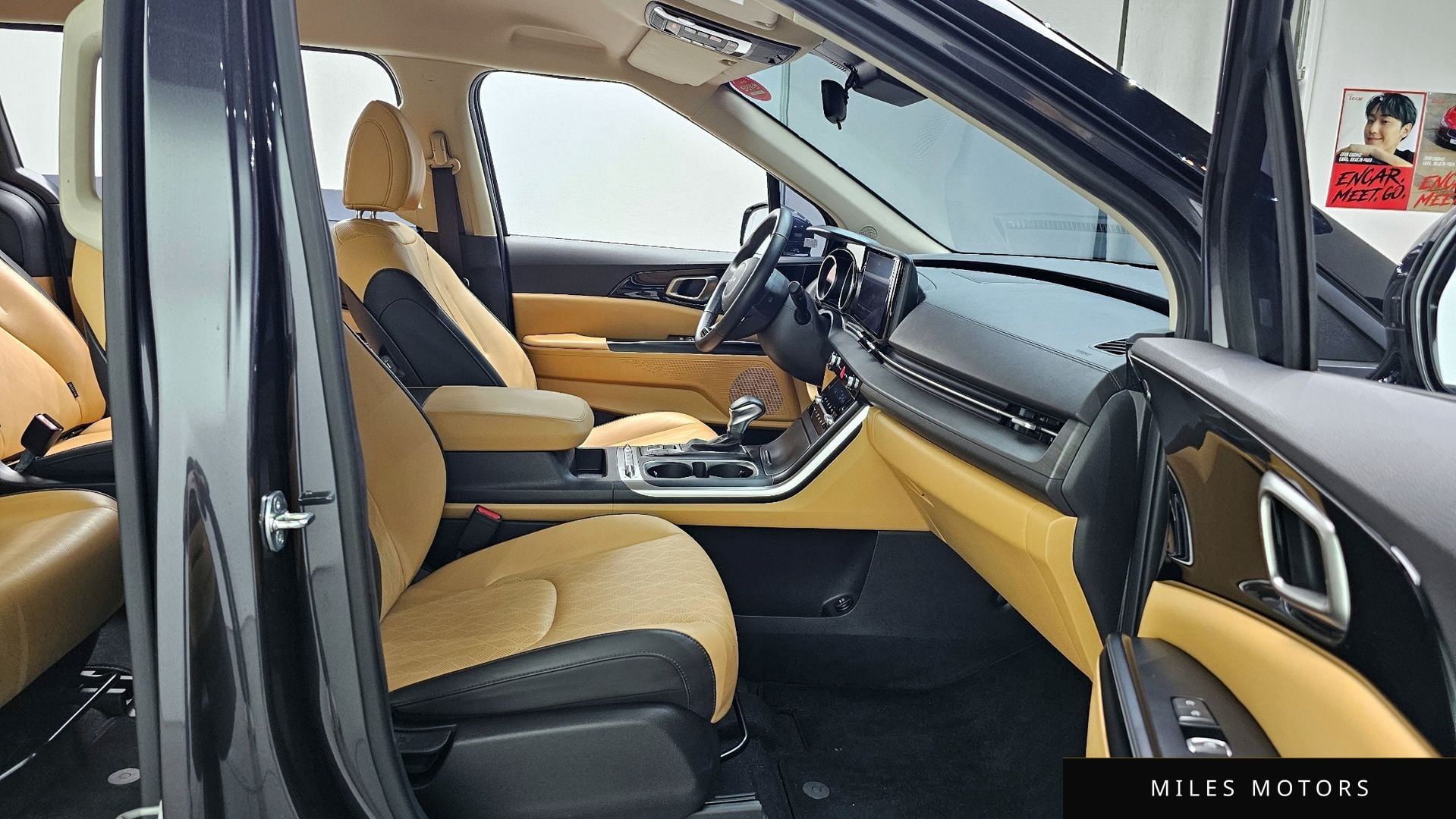 Kia Carnival 2023 — миниатюра 10