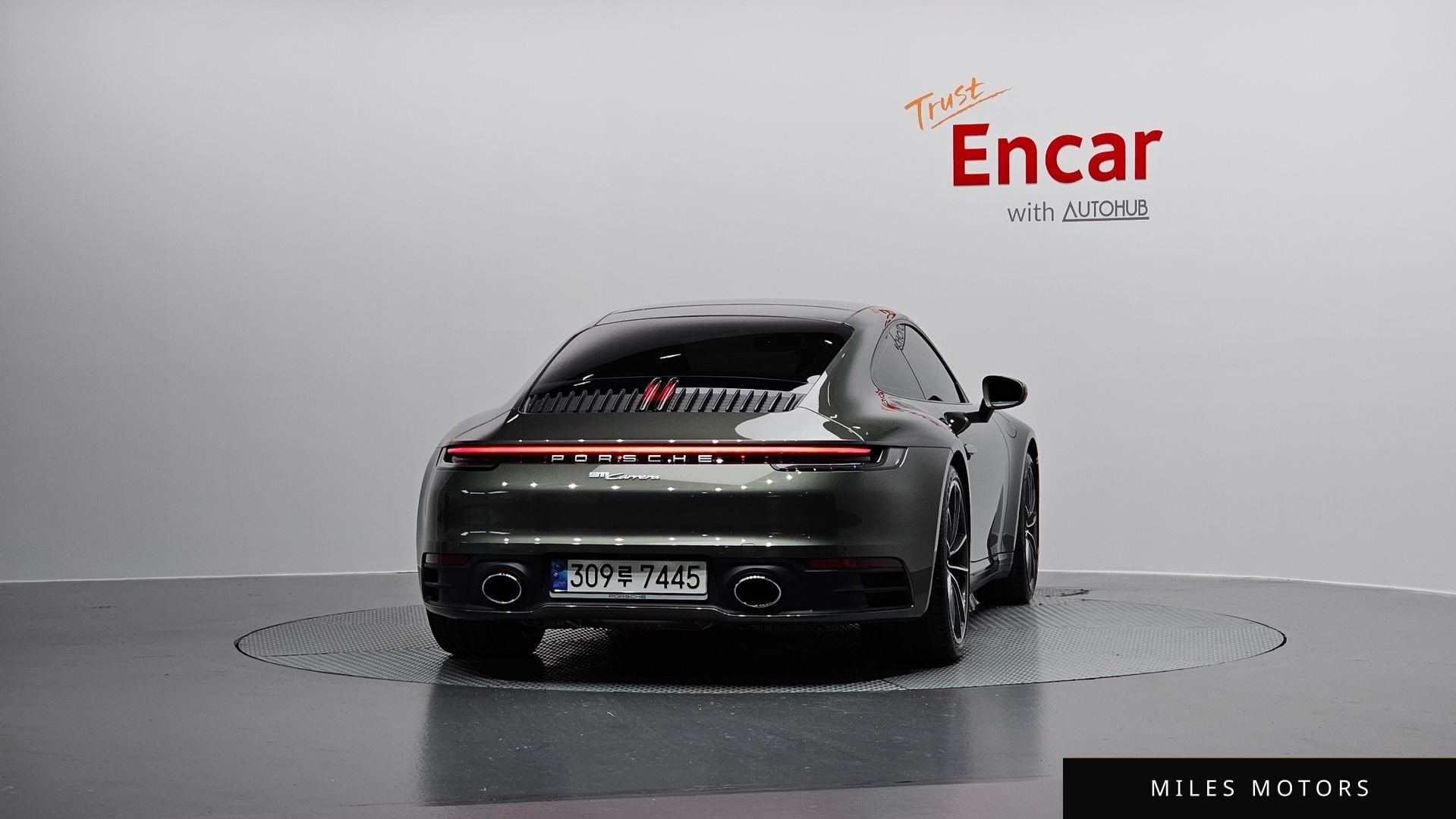 Porsche 911 (992) 2021 — миниатюра 4