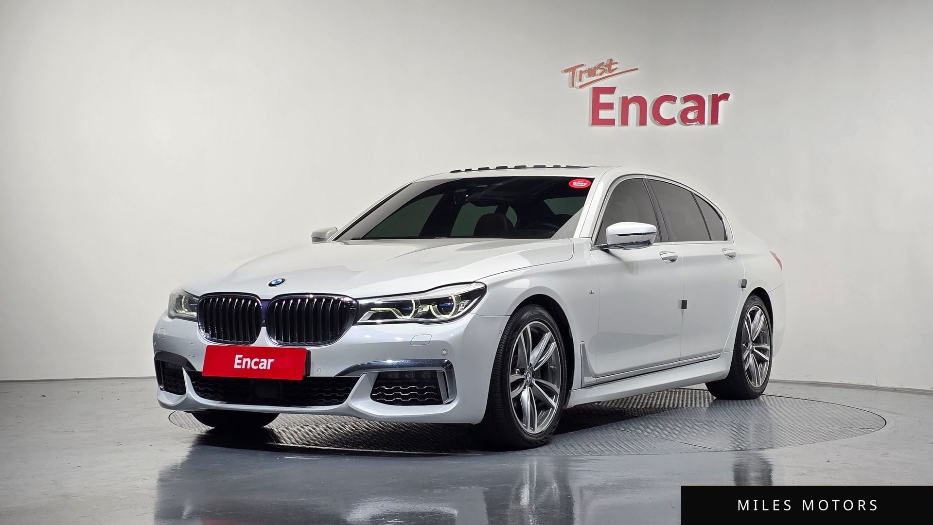 BMW 7 Series (G11) 2019 — фото 1 из 12