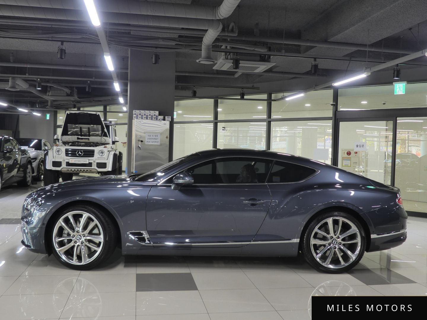 Bentley Continental GT 2020 — миниатюра 2