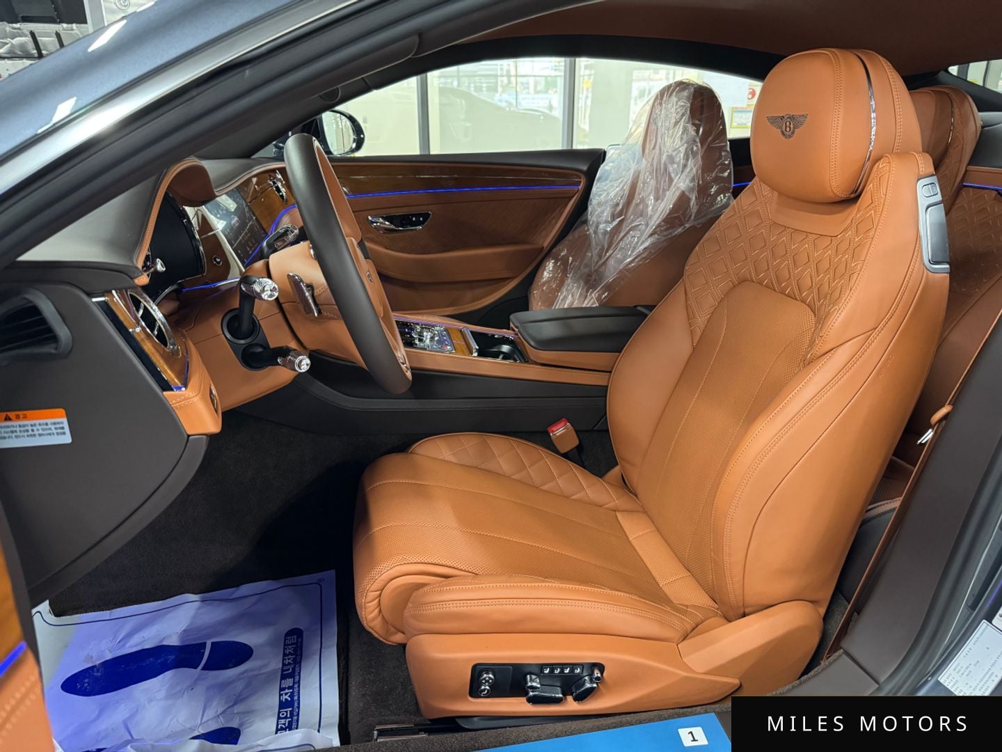 Bentley Continental GT 2020 — миниатюра 8