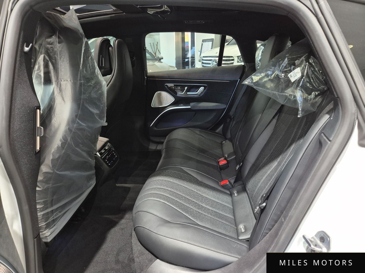 Mercedes-Benz EQS V297 2023 — миниатюра 11
