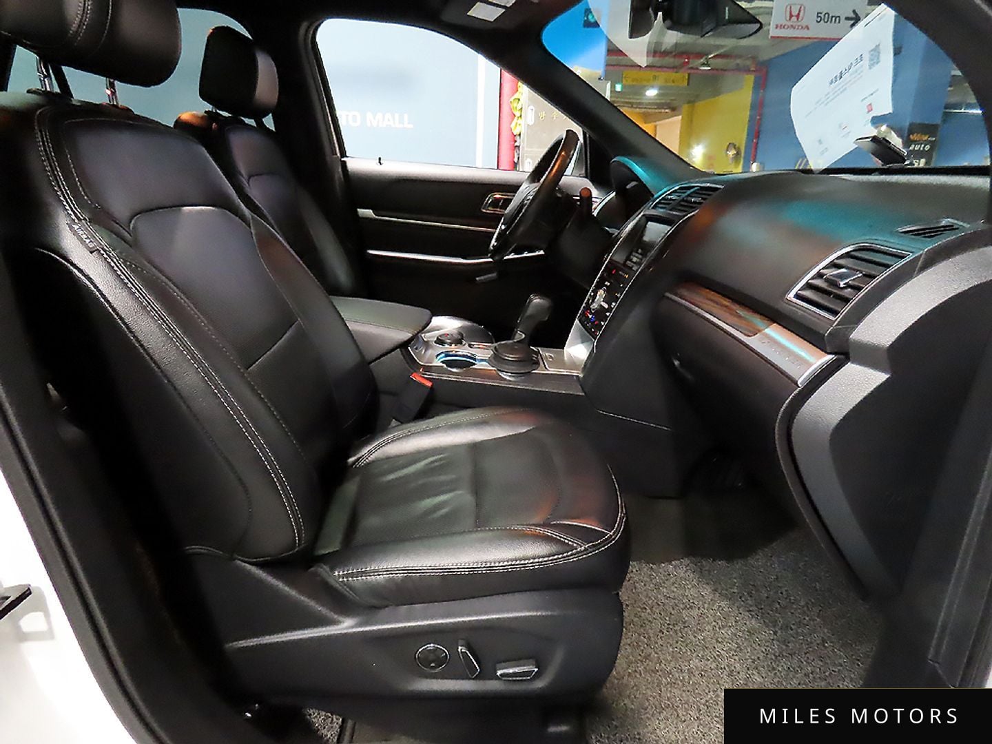 Ford Explorer 2016 — миниатюра 8