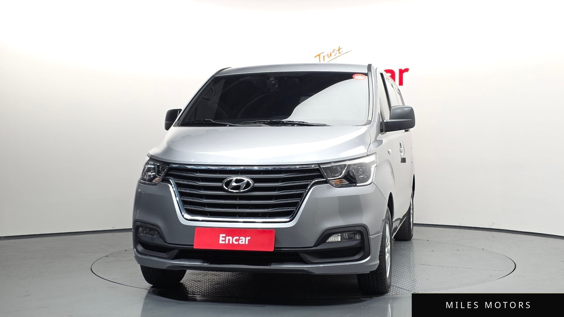Hyundai Starex 2021 — миниатюра 3