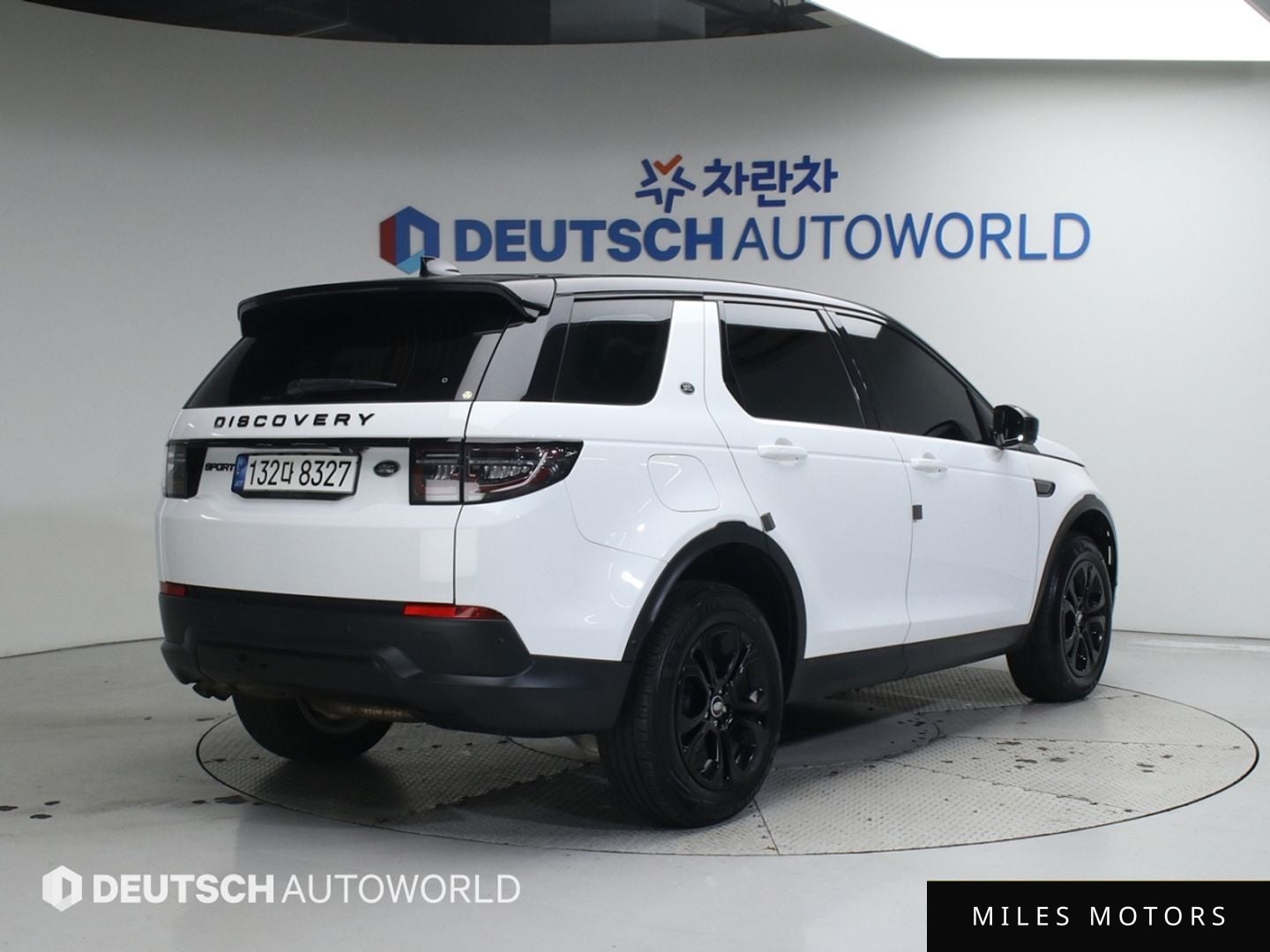 Land Rover Discovery Sport 2021 — миниатюра 2