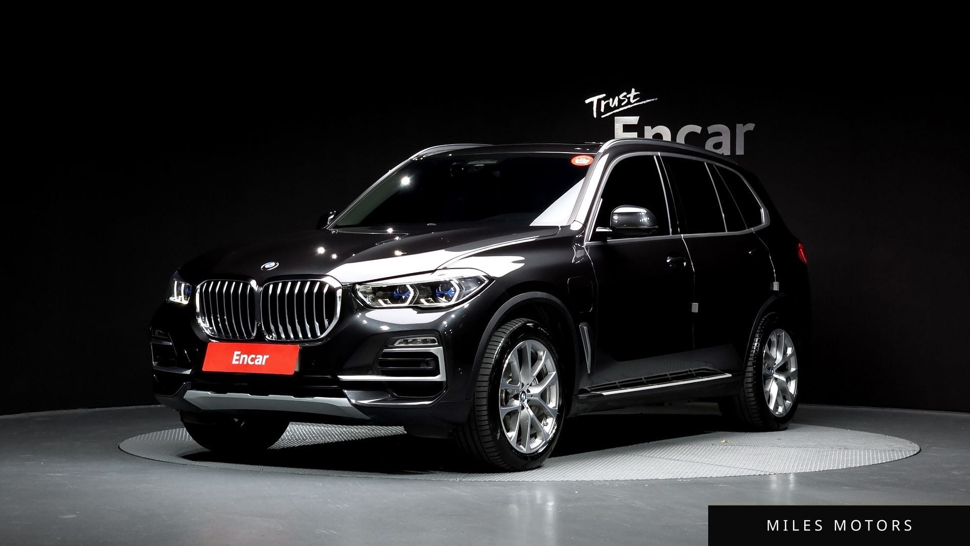 BMW X5 (G05) 2021 — фото 1 из 12