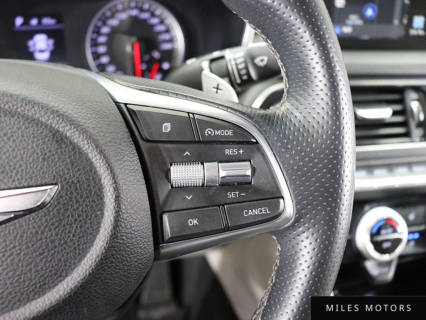 Genesis G70 2018 — миниатюра 10