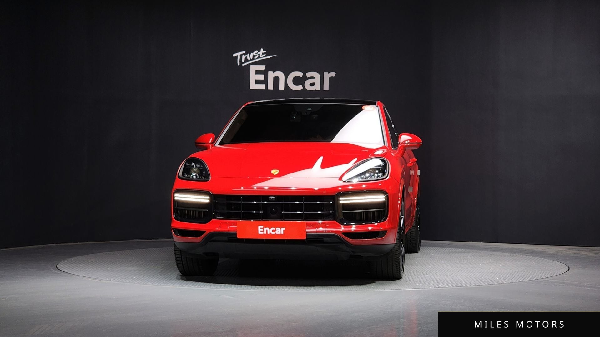 Porsche Cayenne 2021 — миниатюра 3