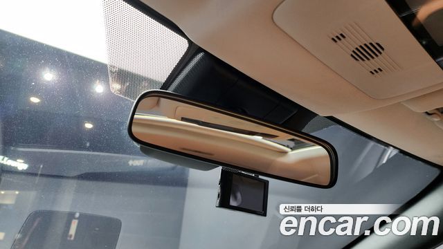 Лексус UX250h 2021 — миниатюра 19