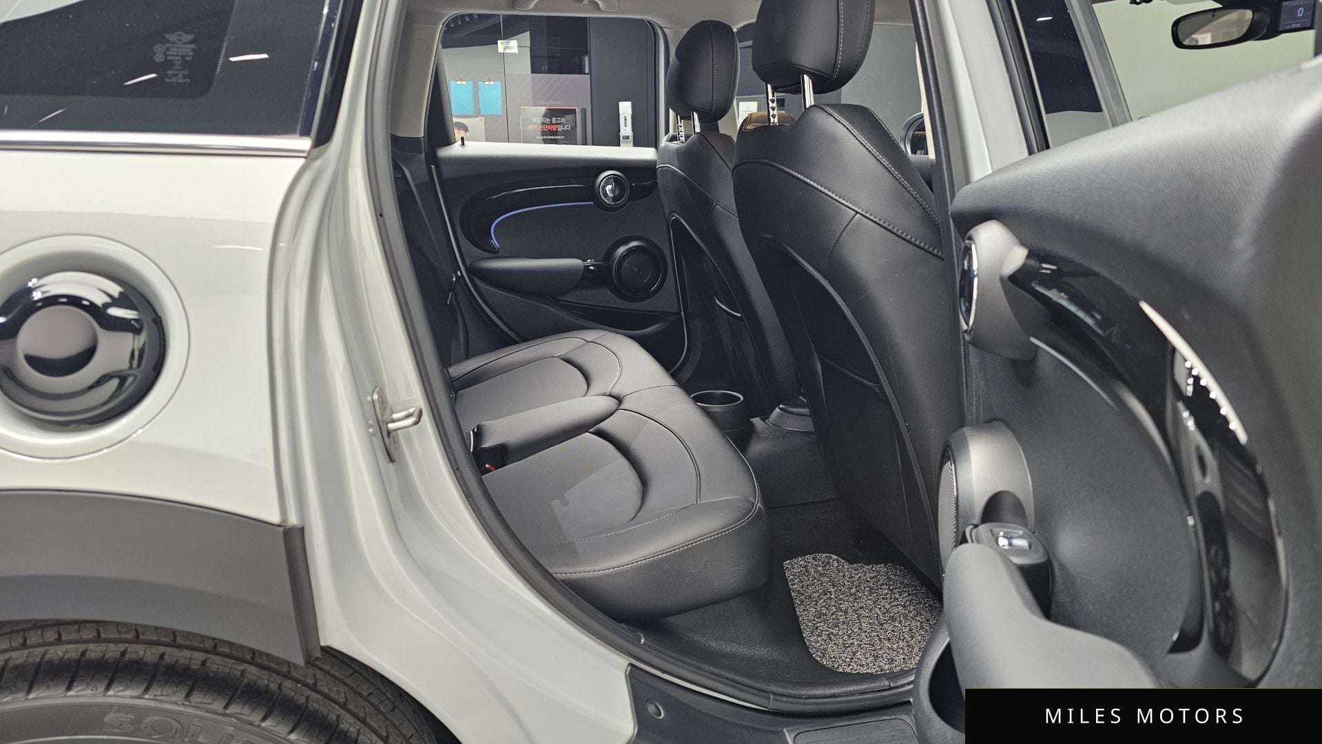 MINI Cooper S 2022 — миниатюра 12