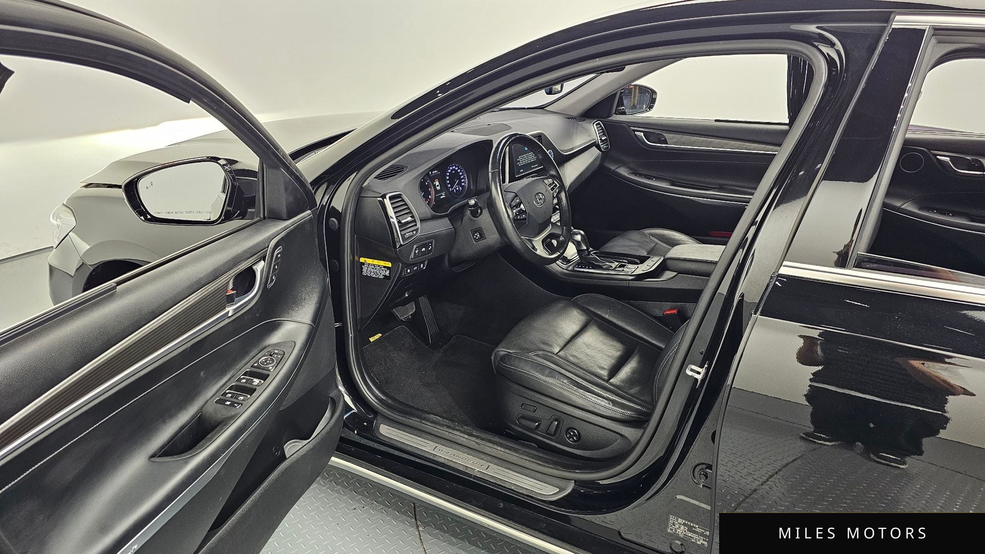 Hyundai Grandeur 2017 — миниатюра 11
