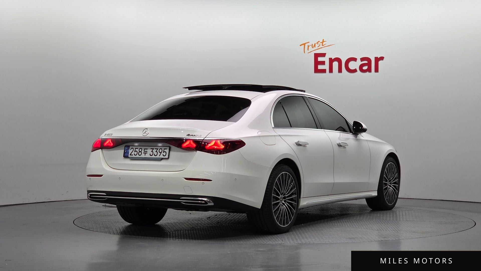 Mercedes-Benz E-Class W214 2024 — миниатюра 2