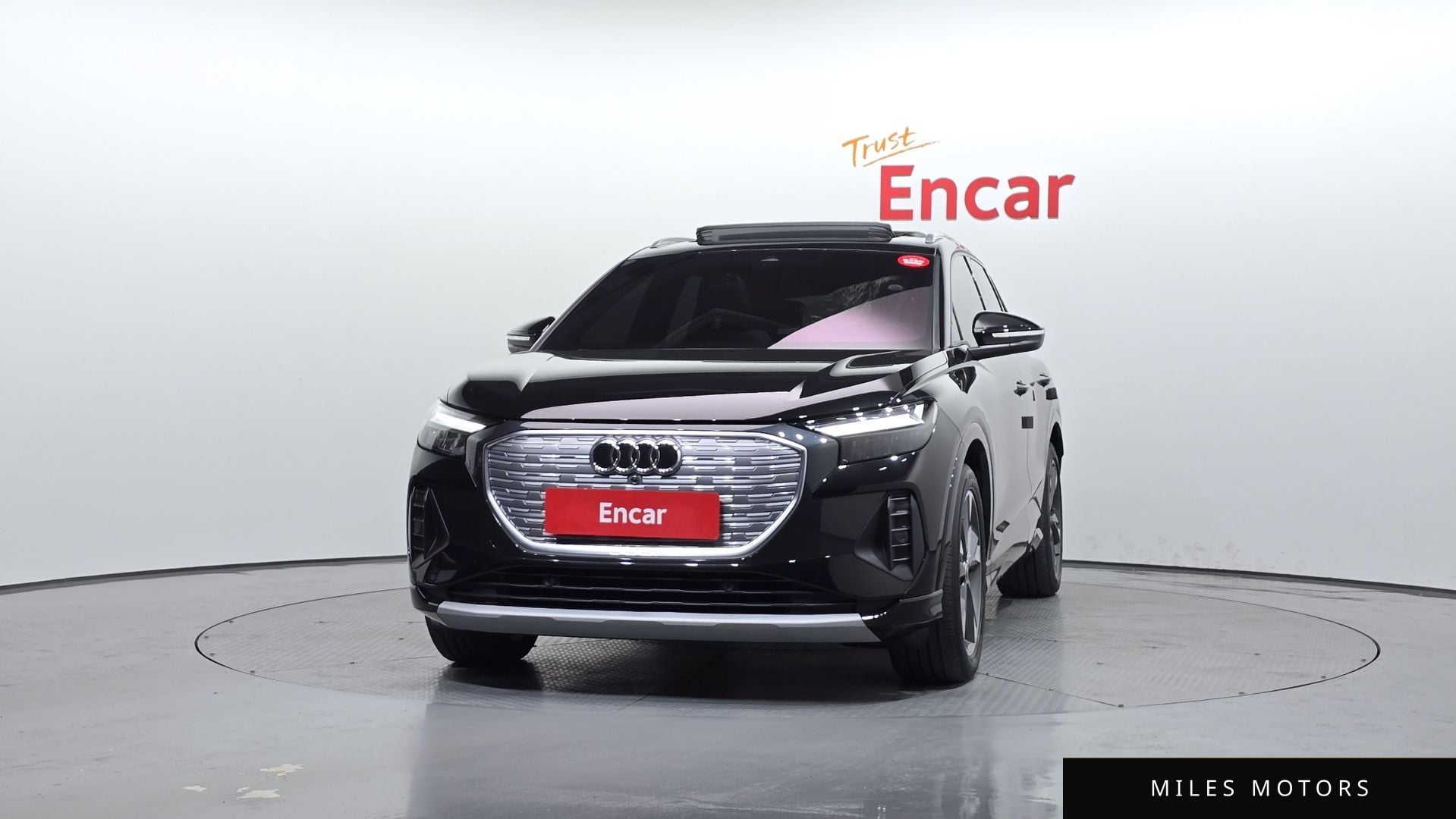 Audi Q4 e-tron 2022 — миниатюра 3