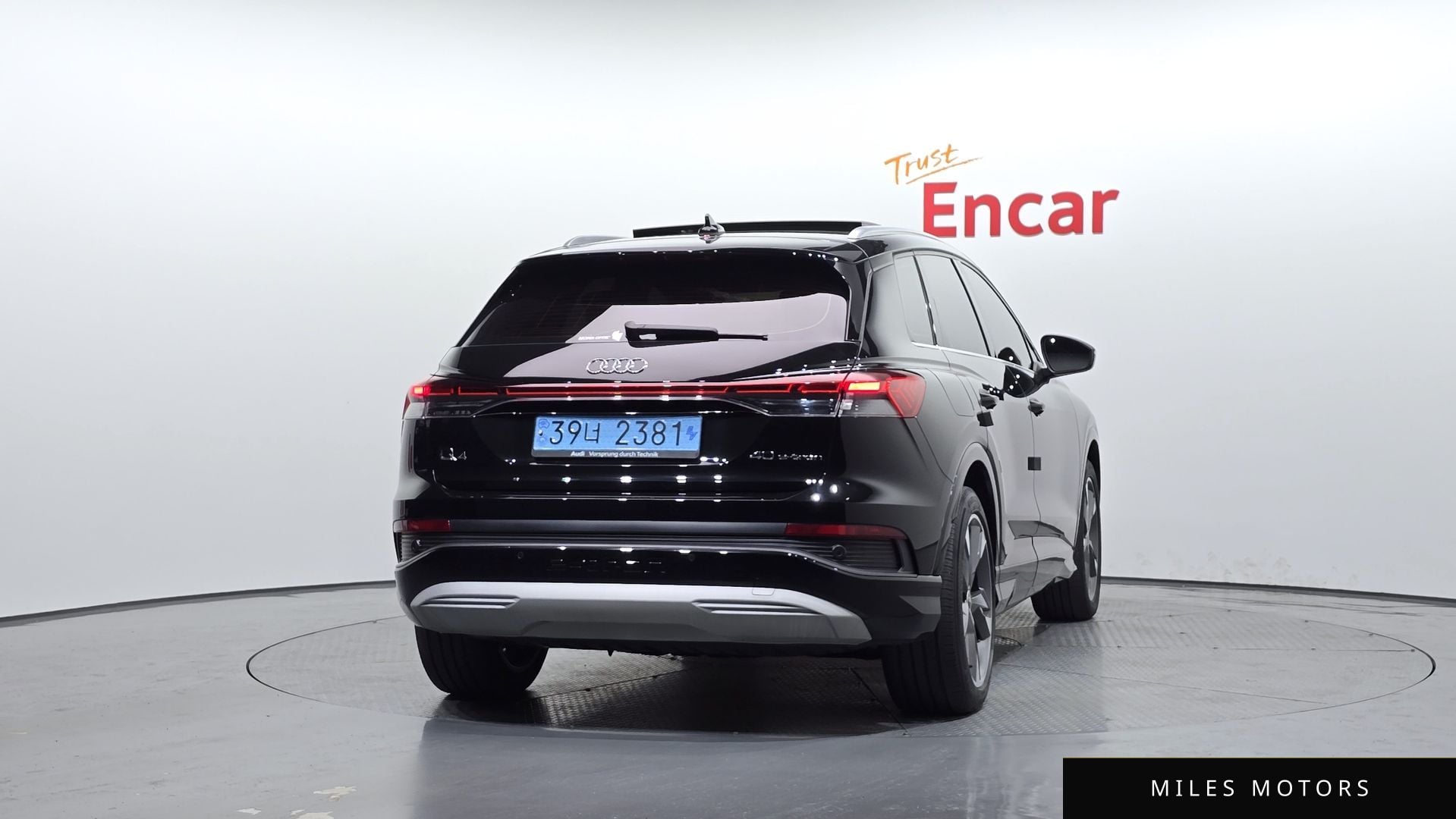 Audi Q4 e-tron 2022 — миниатюра 4