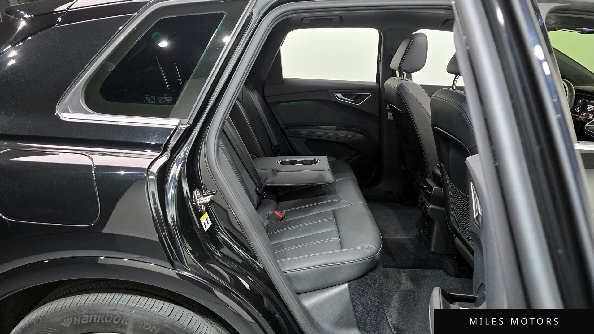 Audi Q4 e-tron 2022 — миниатюра 12