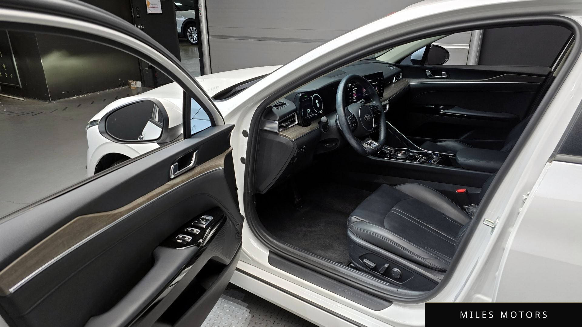 Kia K5 2021 — миниатюра 11