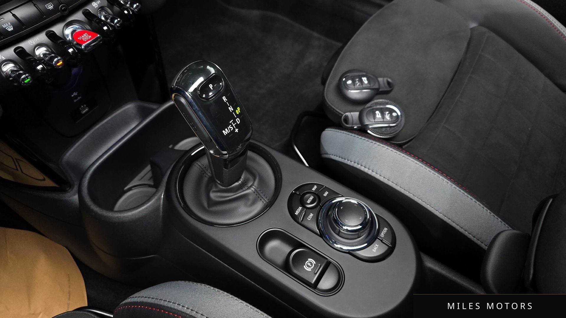 MINI 쿠퍼 S 2024 — миниатюра 9