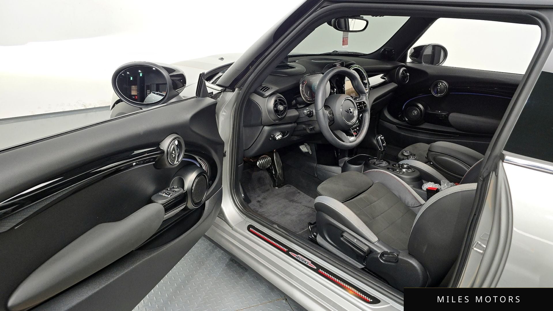 MINI 쿠퍼 S 2024 — миниатюра 10