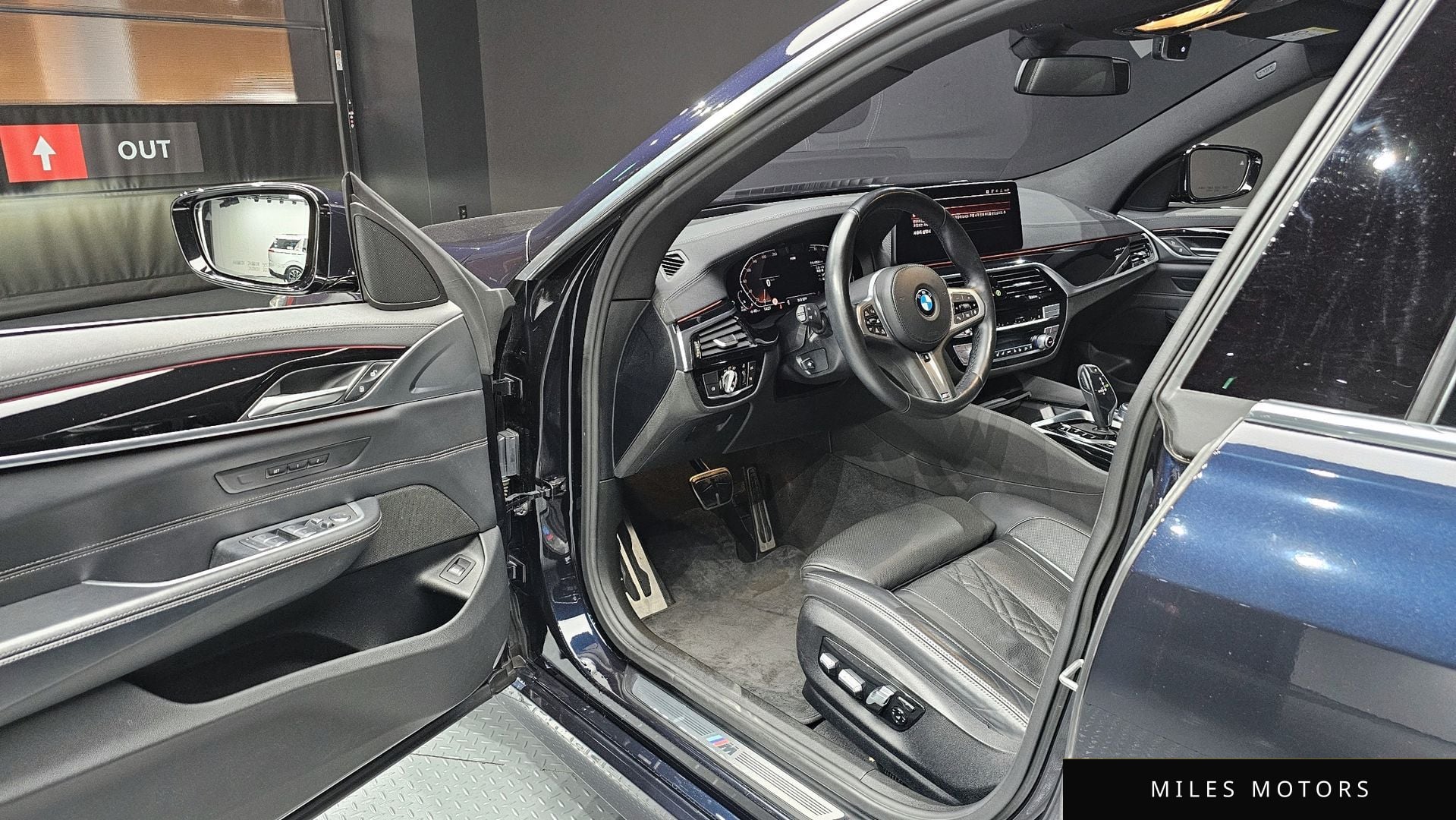 BMW 6 Series GT (G32) 2021 — миниатюра 11