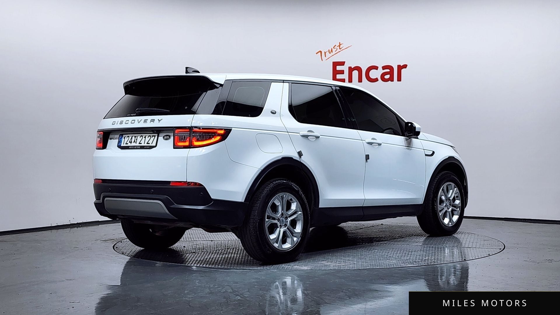 Land Rover Discovery Sport 2021 — миниатюра 2