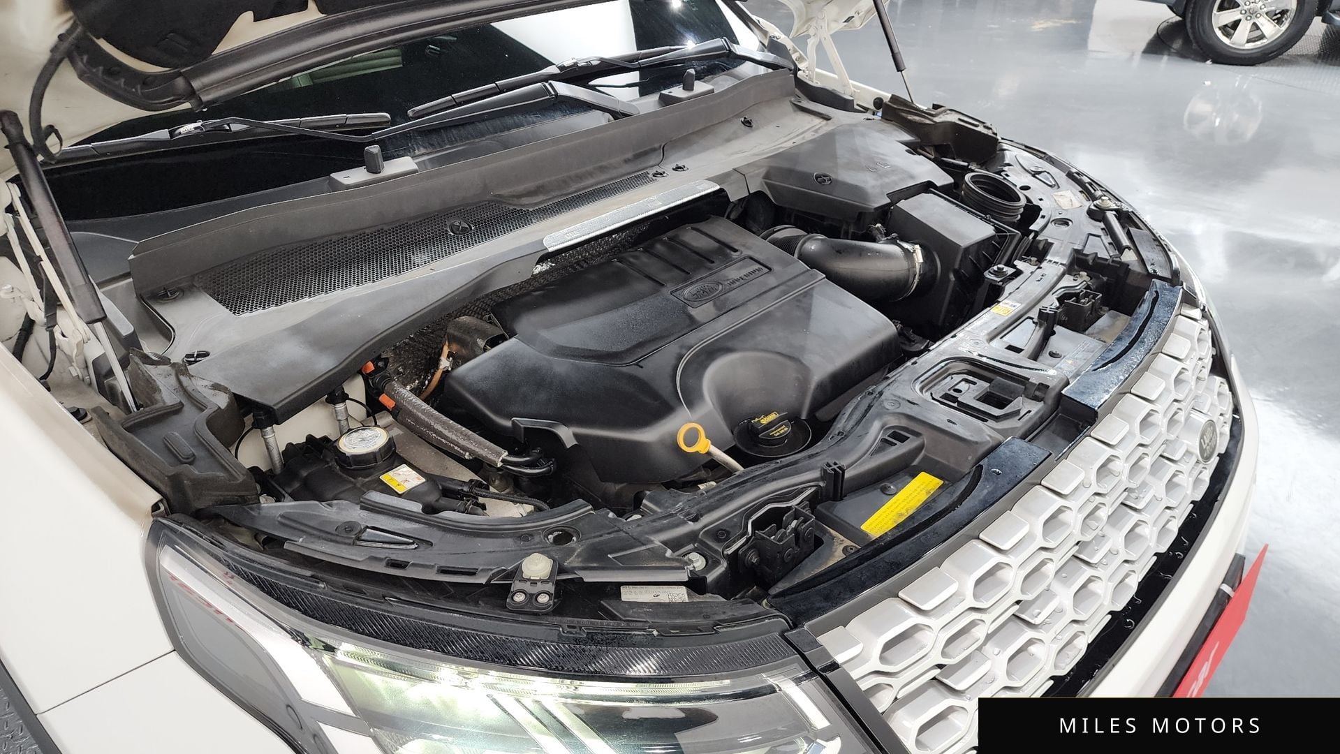 Land Rover Discovery Sport 2021 — миниатюра 6
