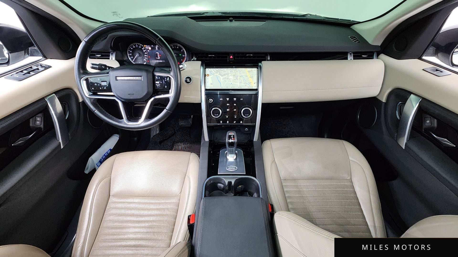 Land Rover Discovery Sport 2021 — миниатюра 7