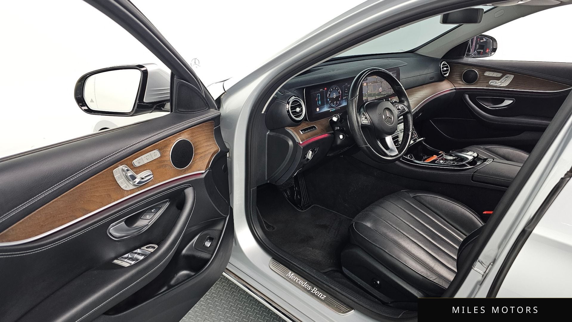 Mercedes-Benz E-Class W213 2017 — миниатюра 11